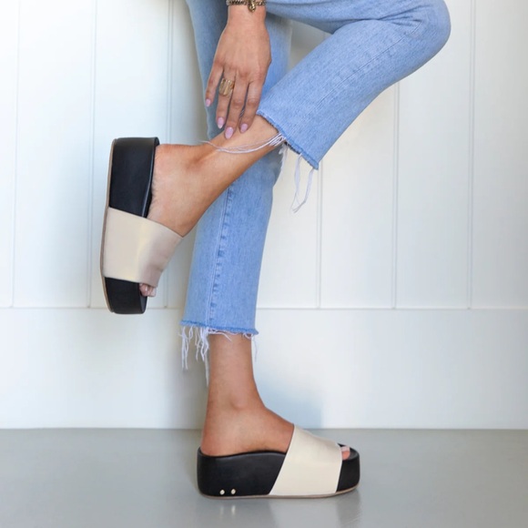 Beek Albatross Cream Platform Leather Sandals size 9 - Picture 2 of 10